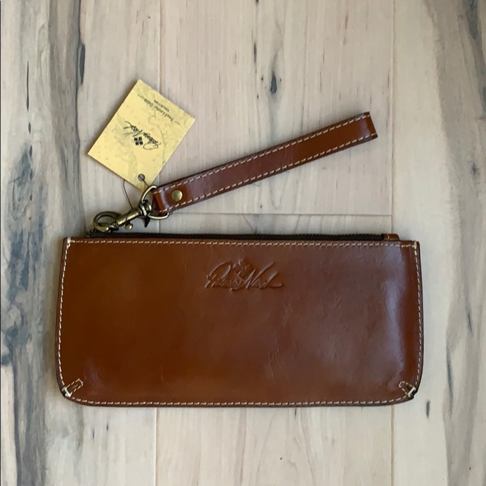 Patricia Nash St Croce Tan Wristlet NWT - Picture 1 of 8